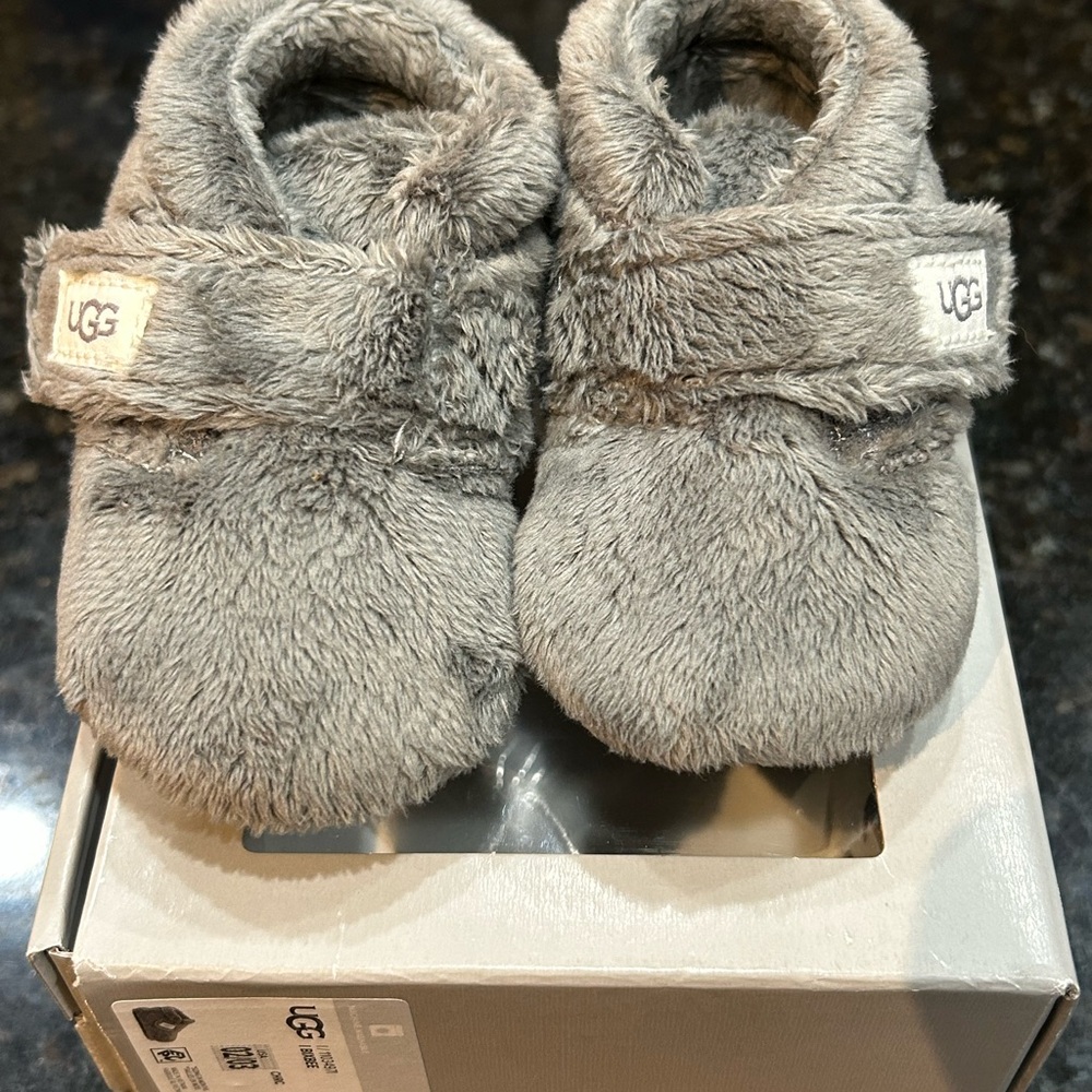 UGG Kids Fuzzy Gray Slippers